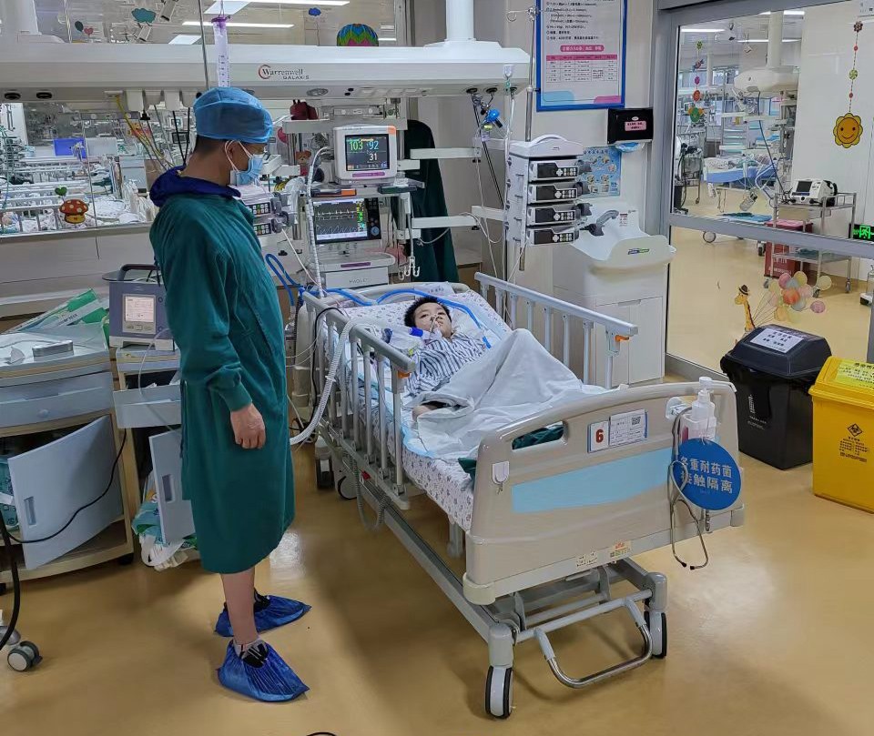 安平县跨省救护车出租公司